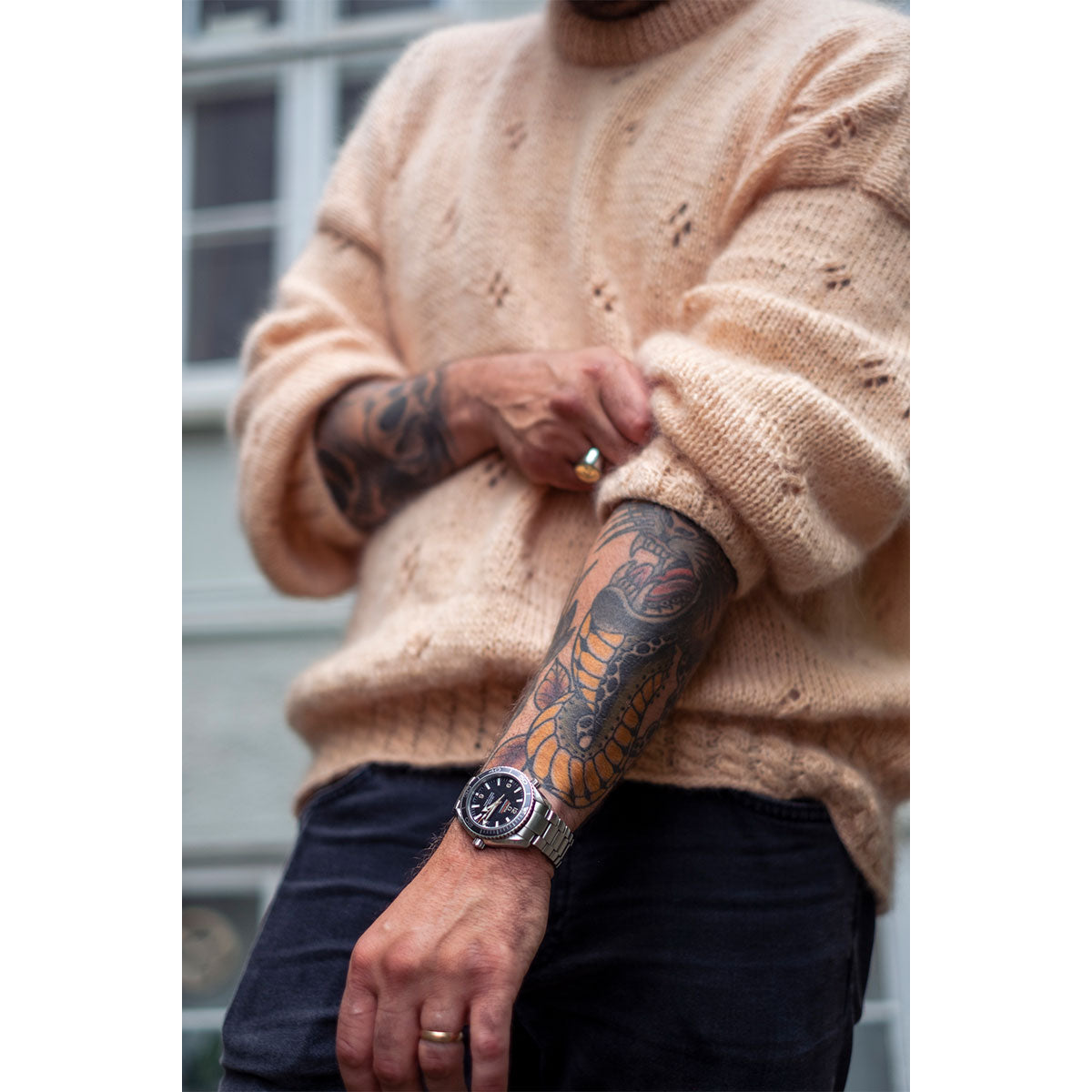 Laine Magazine Veronika Lindberg Books - Knits to Wear: Effortless Patterns by Kutova Kika - Extra Image