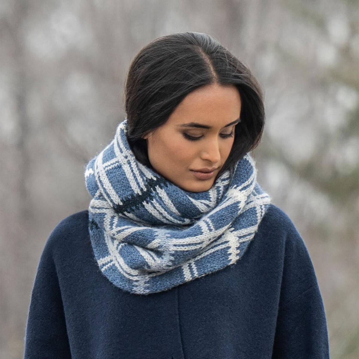 Blue Sky Fibers Kits - Aurora Infinity Cowl Kit - Extra Image