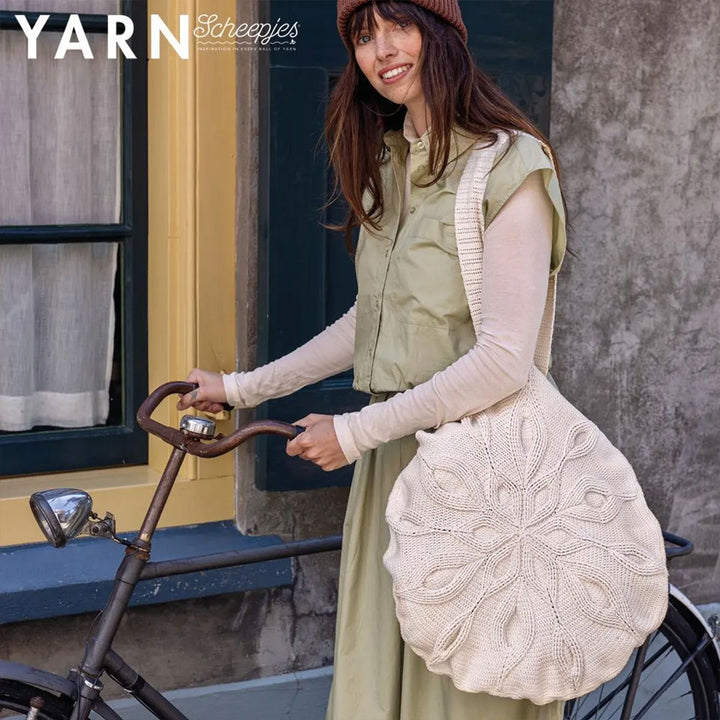 Scheepjes YARN Bookazine - Number 18 - The Family Issue - Extra Image