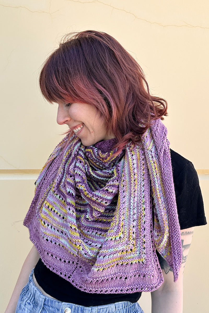Madelinetosh Zig Zag Shawl Kit - Extra Image