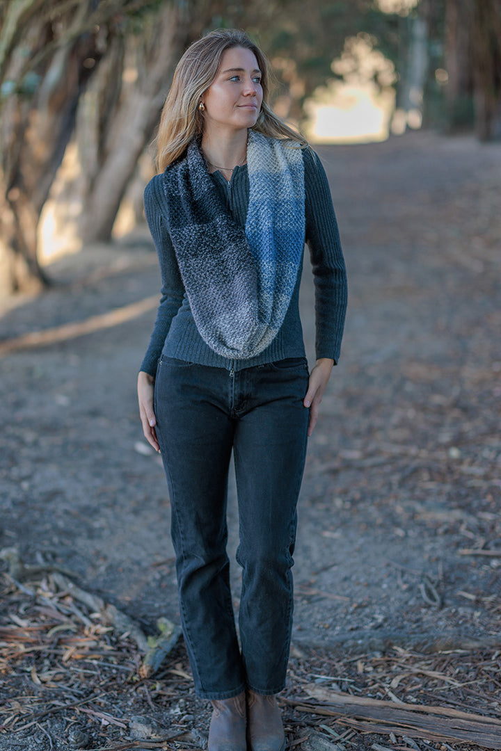 Yarn Citizen Stairstep Cowl Kit - Extra Image