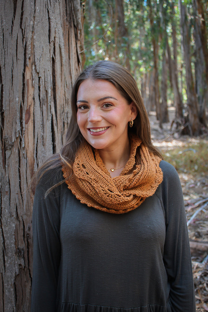Yarn Citizen Gateway Crochet Cowl Kit - Extra Image