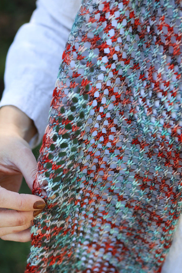 Madelinetosh Winterberry Wrap Kit - Extra Image