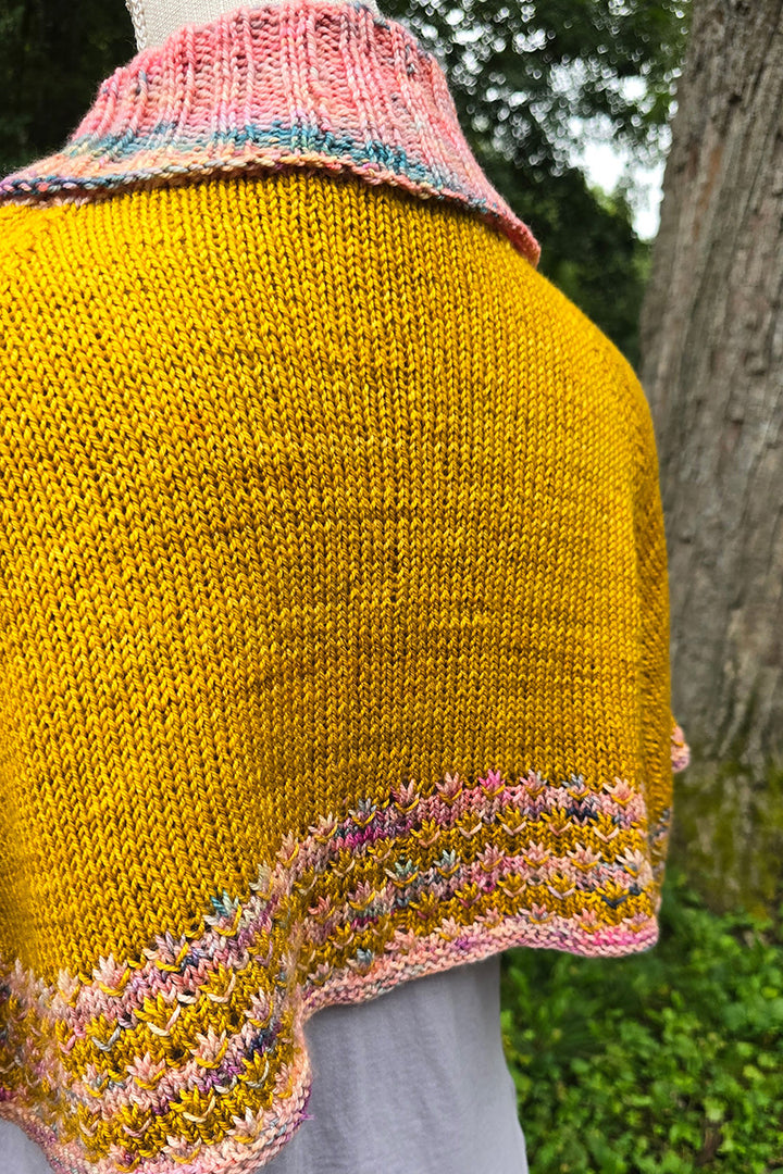 Dream In Color Pomona Knit Capelet Kit - Extra Image