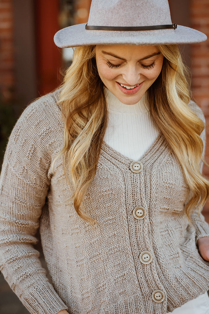 Yarn Citizen Dharma Sweater Kit - Extra Image