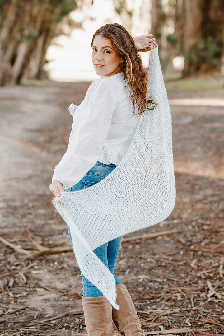 Yarn Citizen Trinity Triangular Shawl Kit - Extra Image