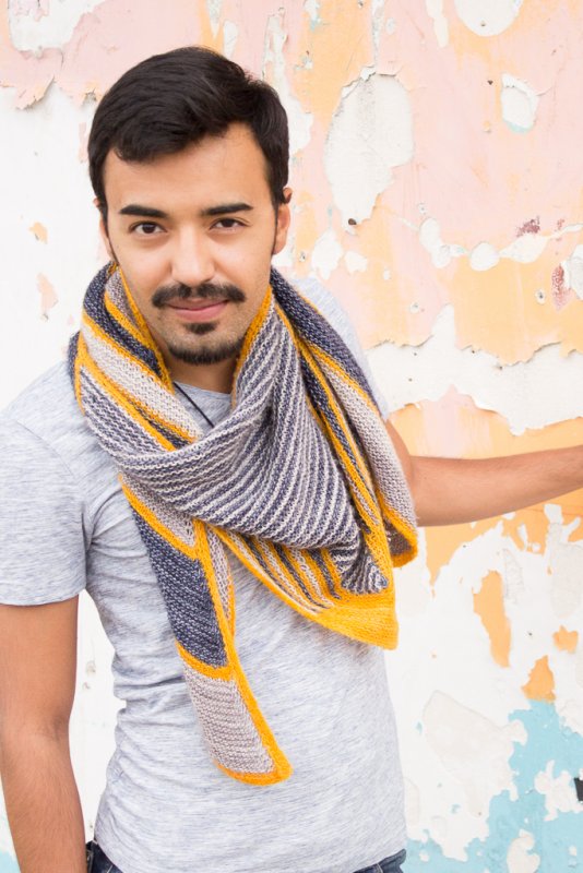 Chris' Soundbreaker Shawl - Main Image 3