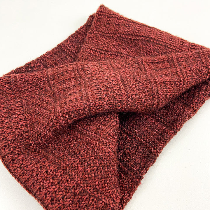 Arlene's Dustland Cowl - Main Image 4