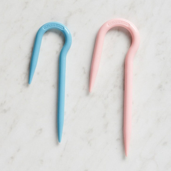 Clover Cable Stitch Holders - U-Shaped Jumbo Cable Needle - Extra Image