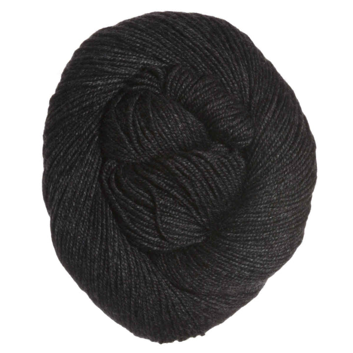 HiKoo Sueno Yarn - 1133 - Charcoal - Extra Image
