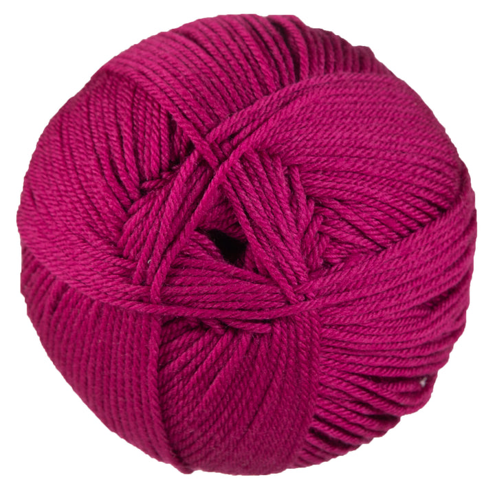 Cascade Yarns 220 Superwash Merino Yarn - 022 Raspberry - Zoom Image