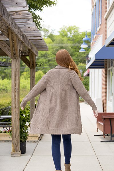 Universal Yarn Deluxe Cable Collection Patterns - Hickory Grove Cardigan - PDF Download - Extra Image