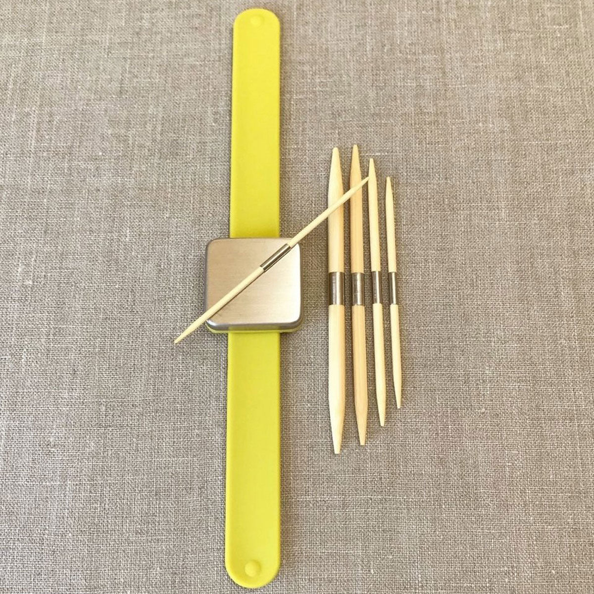 Cocoknits Maker's Keep Accessories - Bamboo Cable Needles - Extra Image