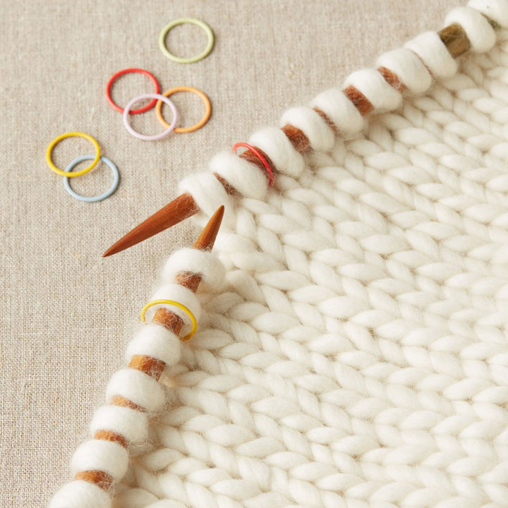 Cocoknits Maker's Keep Accessories - Colorful Ring Stitch Markers -  Jumbo - Extra Image