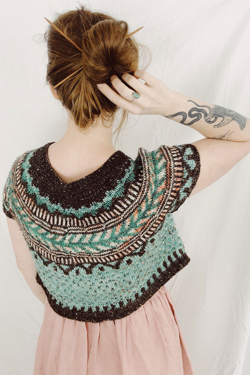 Boyland Knitworks Caitlin Hunter Patterns - Soldotna Crop - Extra Image