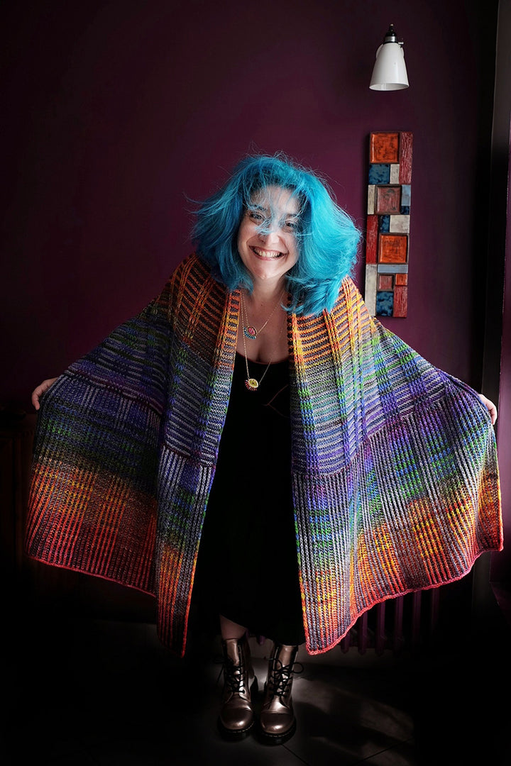 JULie Knits in Paris Pattern Collection Patterns - Beaubourg - PDF Download - Extra Image
