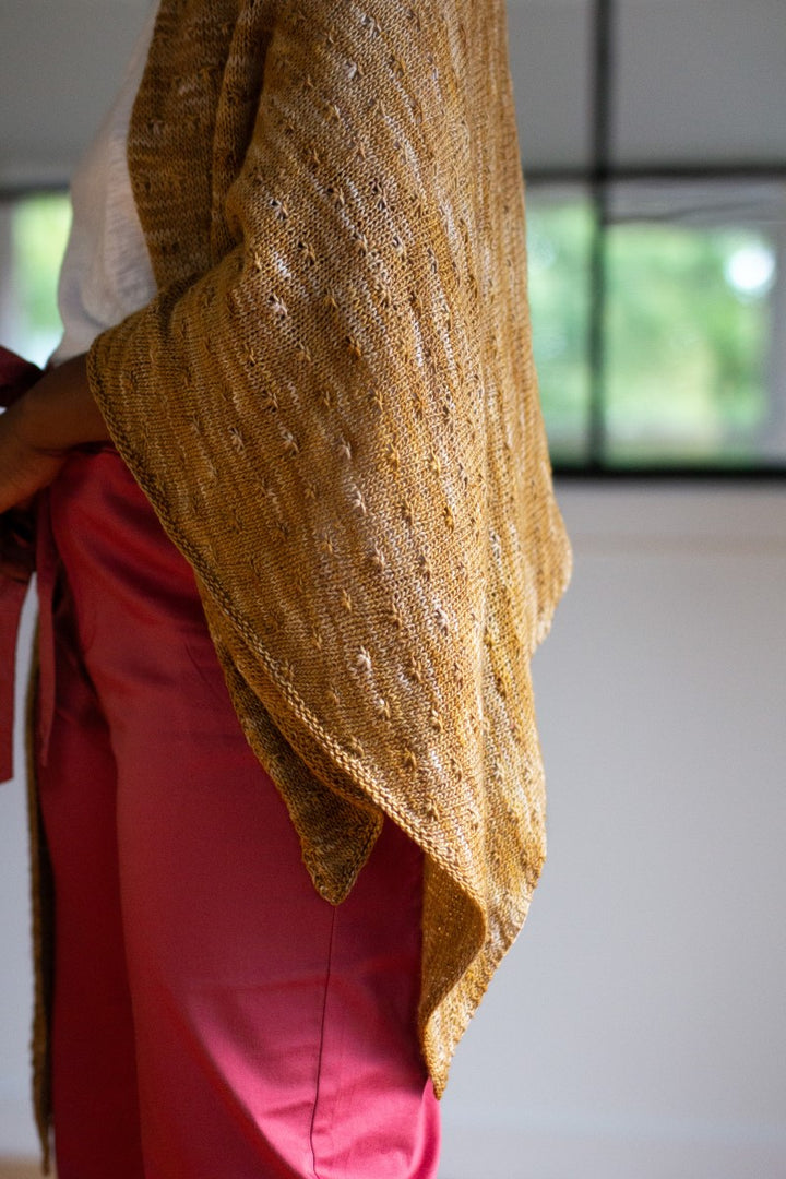 Manos del Uruguay Spring 2020 Collection Patterns - Matilija - PDF Download - Extra Image