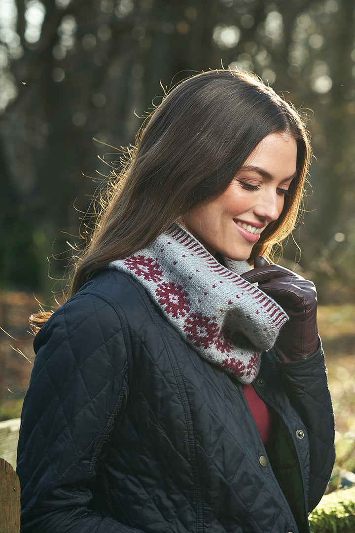 Rowan Carousel by Martin Storey PDF Patterns - Daystar Cowl - PDF Download - Extra Image