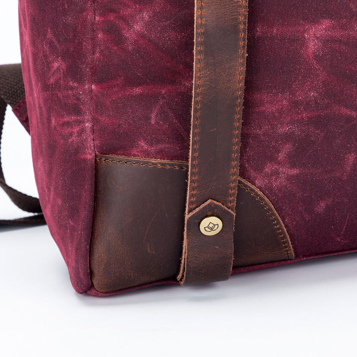 della Q Maker's Canvas Backpack - Olive - Extra Image