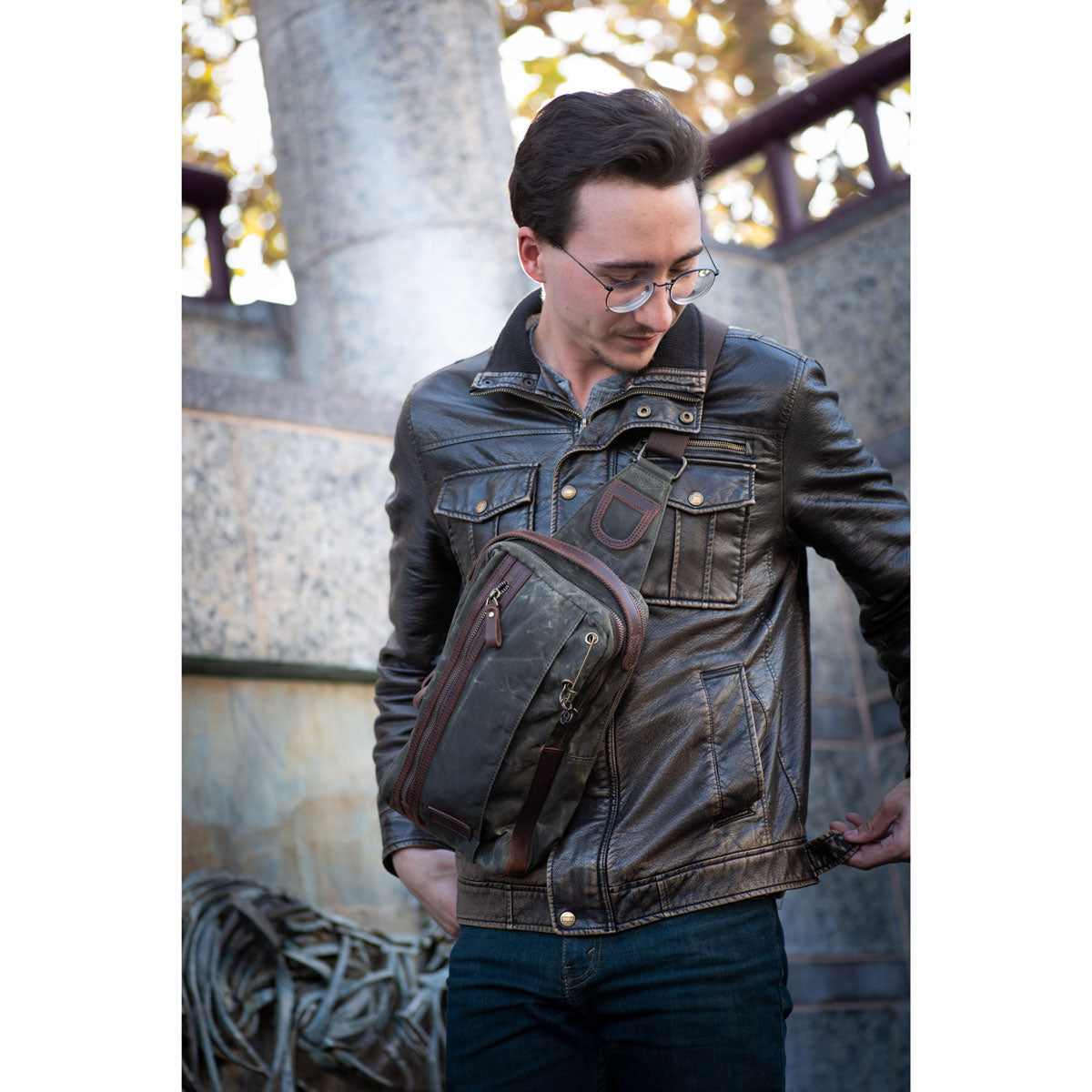 della Q Maker's Mini Messenger - Olive - Extra Image