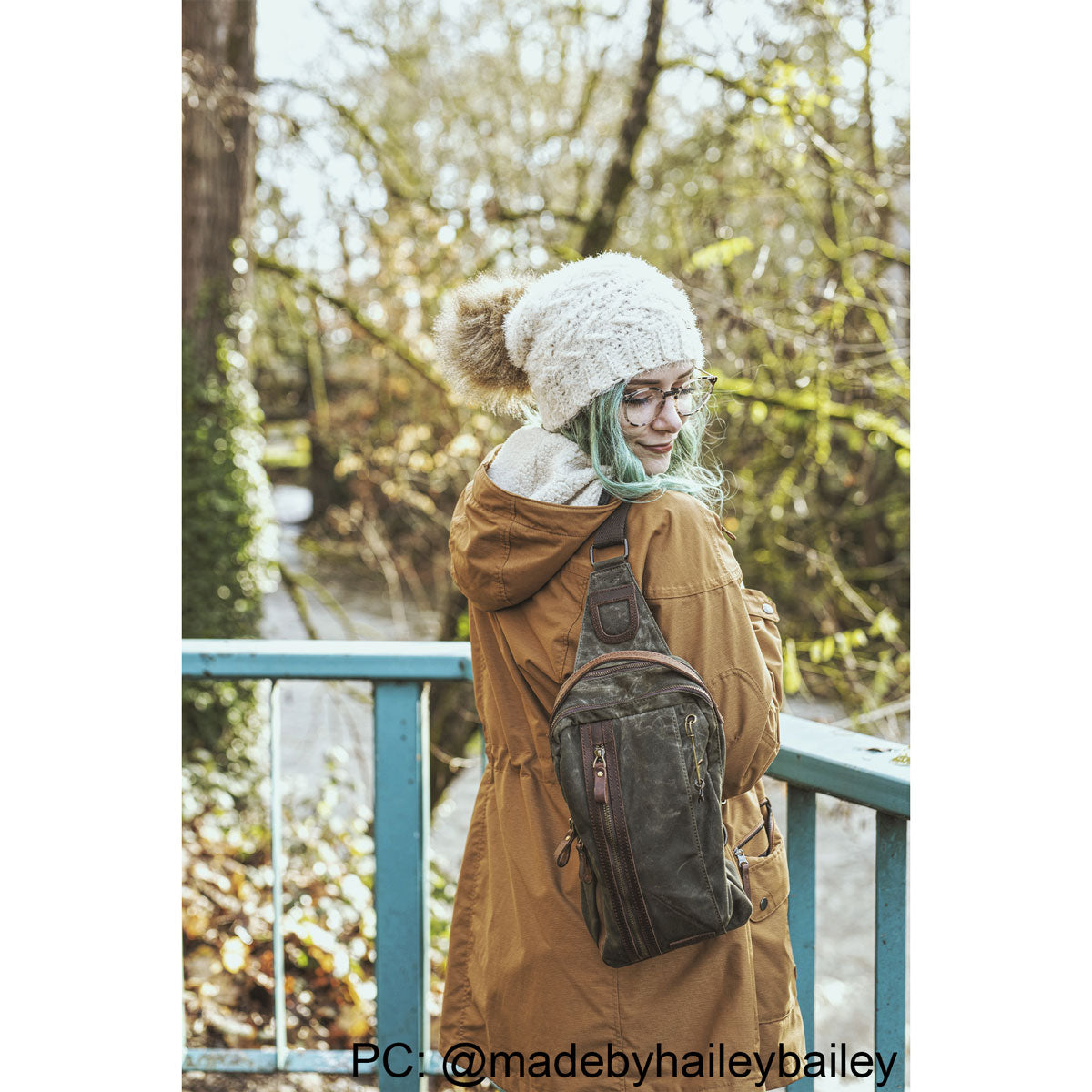 della Q Maker's Mini Messenger - Mustard - Extra Image