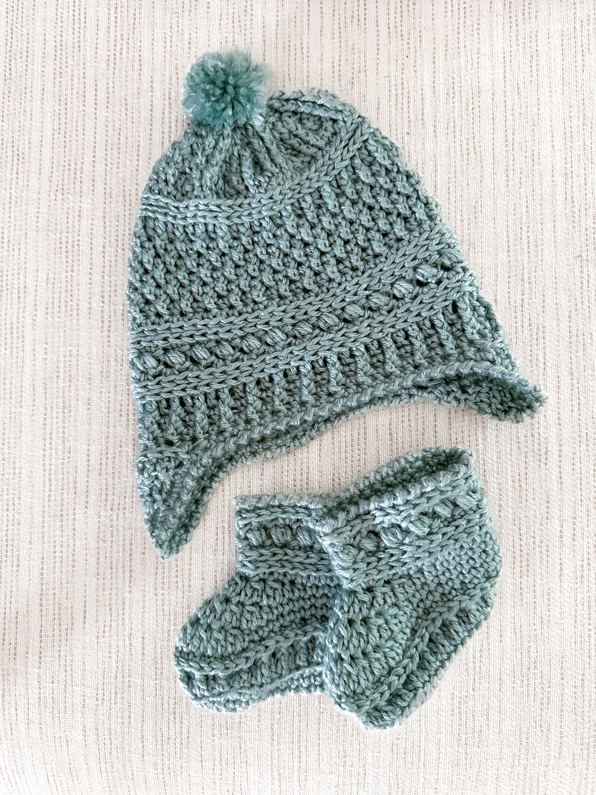 Jimmy Beans Wool Bunny Hop Hat and Booties Kit