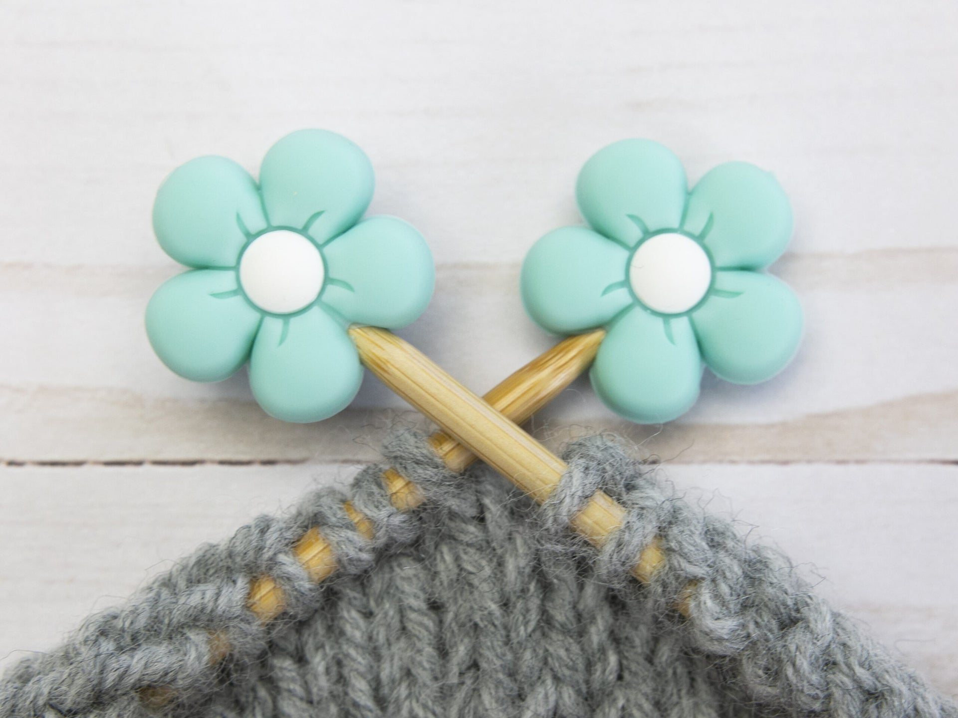 Fox & Pine Stitches Stitch Stoppers/ Point Protector - Mint Flower