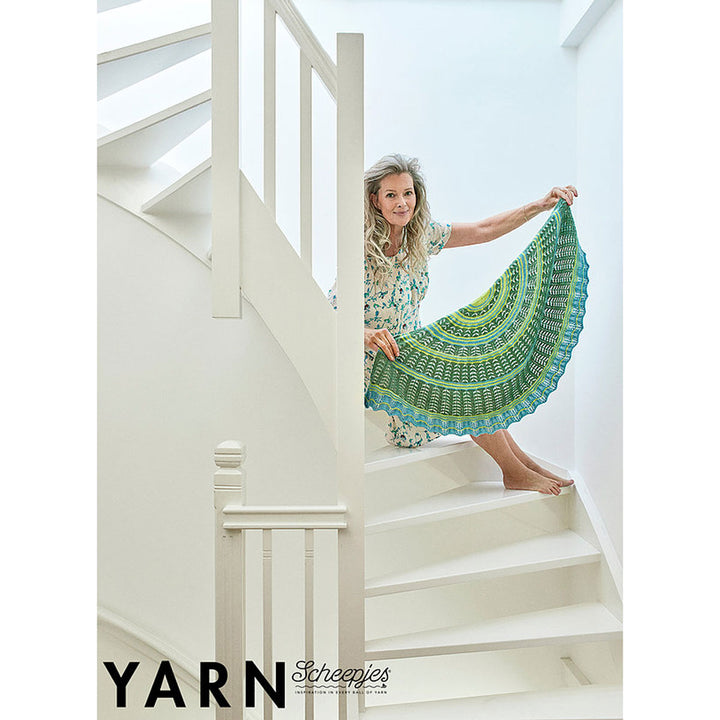 Scheepjes YARN Bookazine - Number 11 Macro Botanica - Extra Image