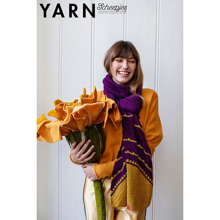 Scheepjes YARN Bookazine - Number 11 Macro Botanica - Extra Image