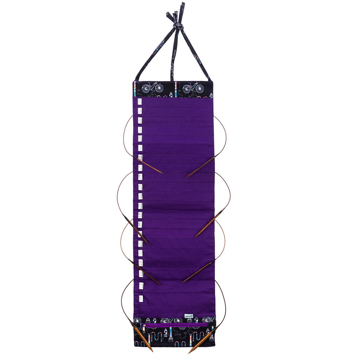 della Q Hanging Circular Needle Organizer - 142-1 - Fabric Print Collection - Yarn Bombing - Extra Image
