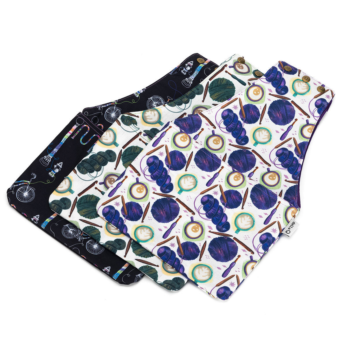 della Q Nora Wrist Bag - 1300-1 - Fabric Print Collection - Yarn Bombing - Extra Image