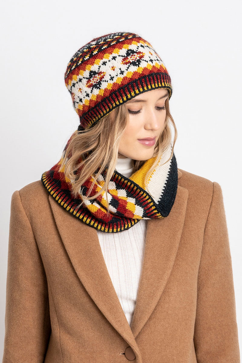 Blue Sky Fibers Traveler's Series Patterns - Bainbridge Tam & Cowl - PDF Download - Extra Image
