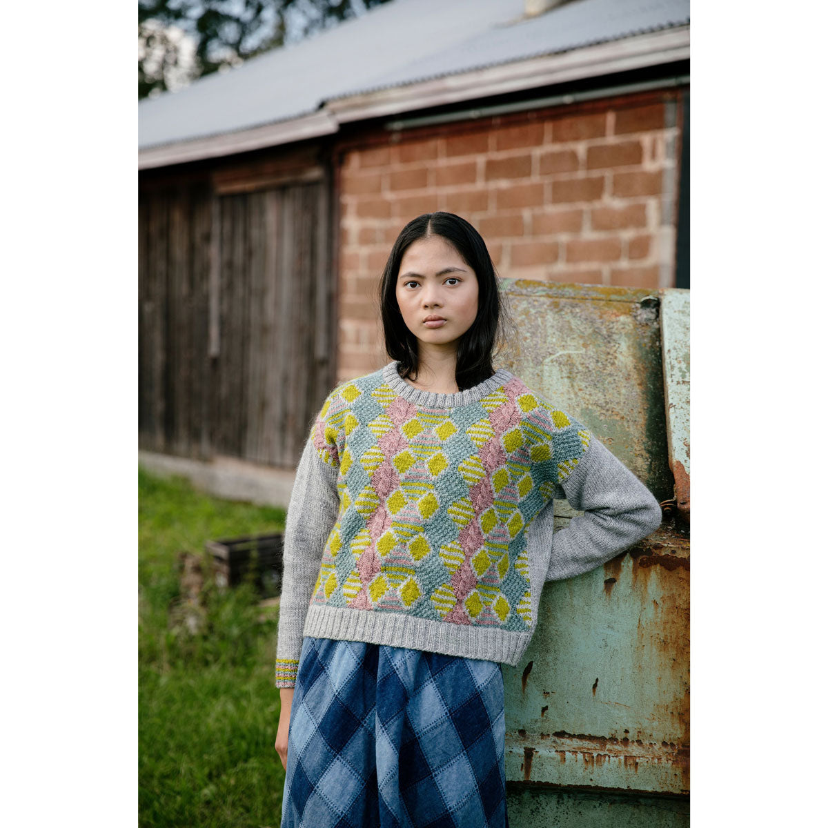 Laine Magazine Aimee Gille Books - Worsted - Extra Image