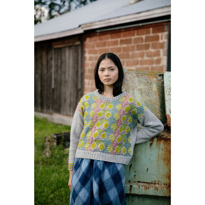 Laine Magazine Aimee Gille Books - Worsted - Extra Image