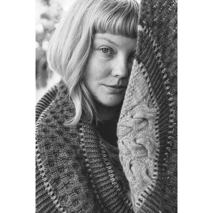 Laine Magazine Aimee Gille Books - Worsted - Extra Image