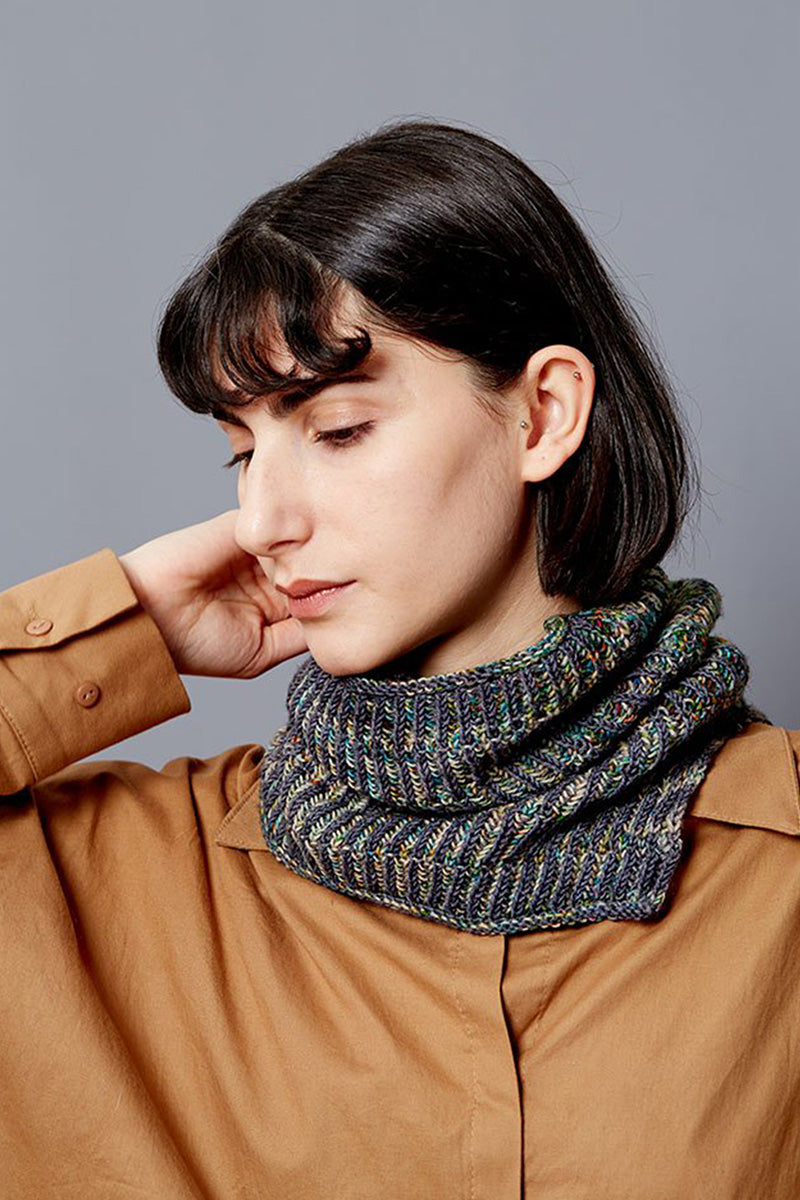 Gusto Wool Carmen Patterns - Moire Cowl - PDF Download - Extra Image
