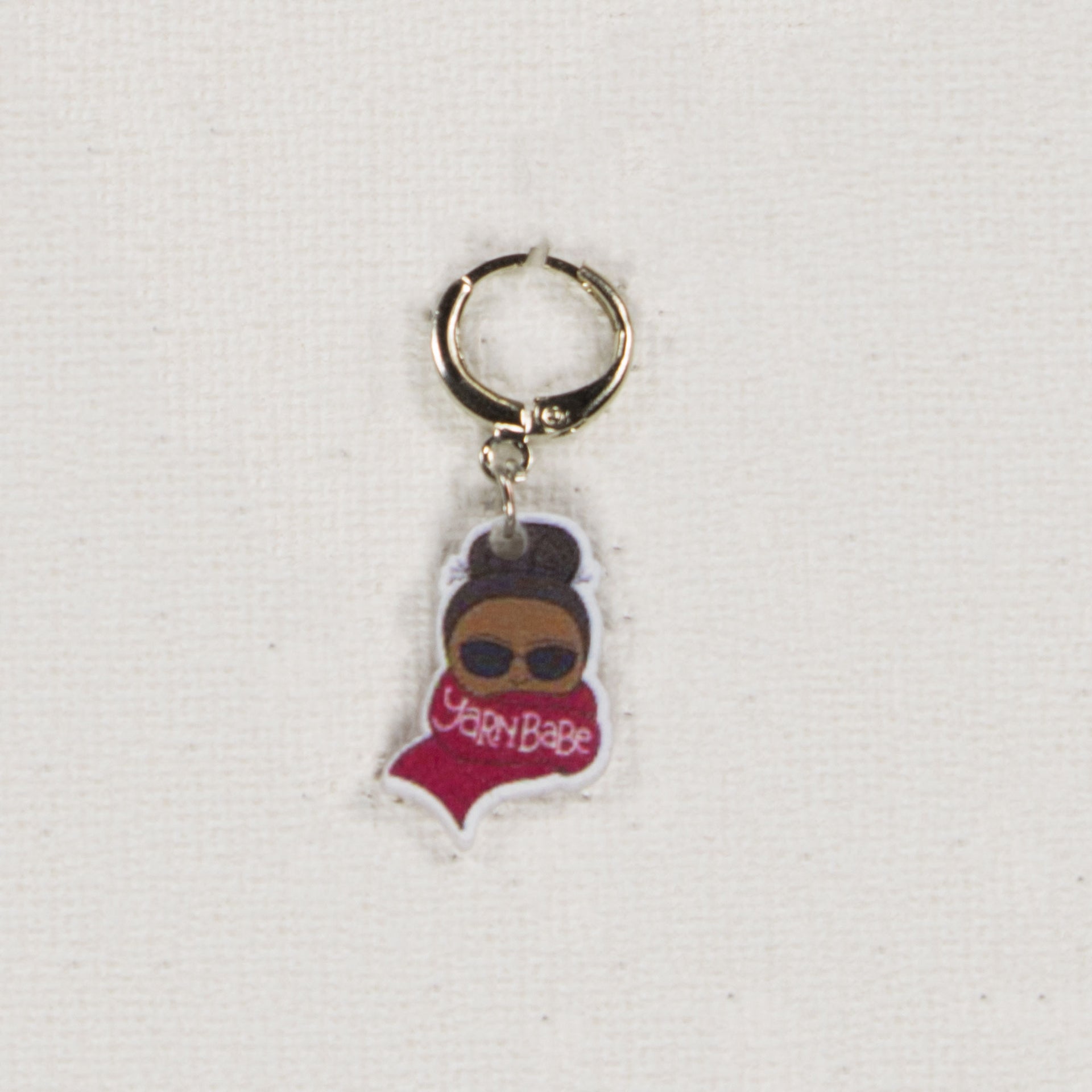 Jimmy Beans Wool Yarn Babe Accessories - Red Scarf Stitch Marker - Zoom Image
