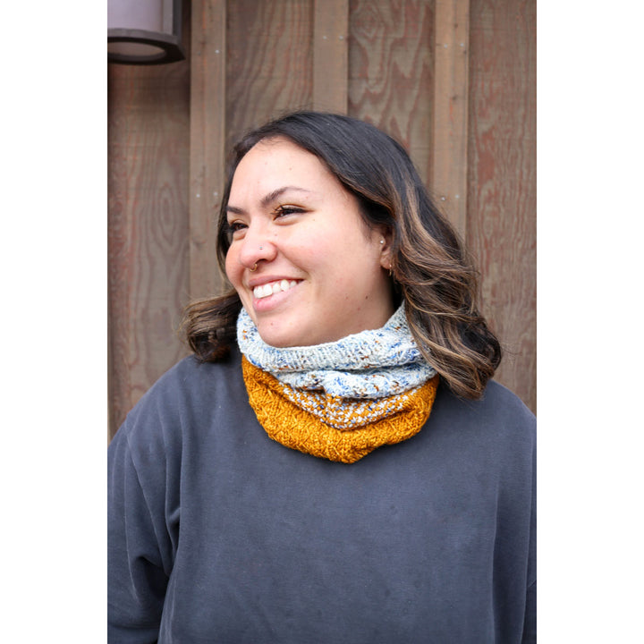 Madelinetosh Tangled Up in You Kits - Nutmeg / Sodalite - Extra Image