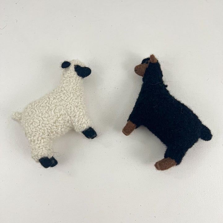 Jimmy Beans Wool Long Tail Lamb Tape Measures - Baaab the Long Tail - Extra Image