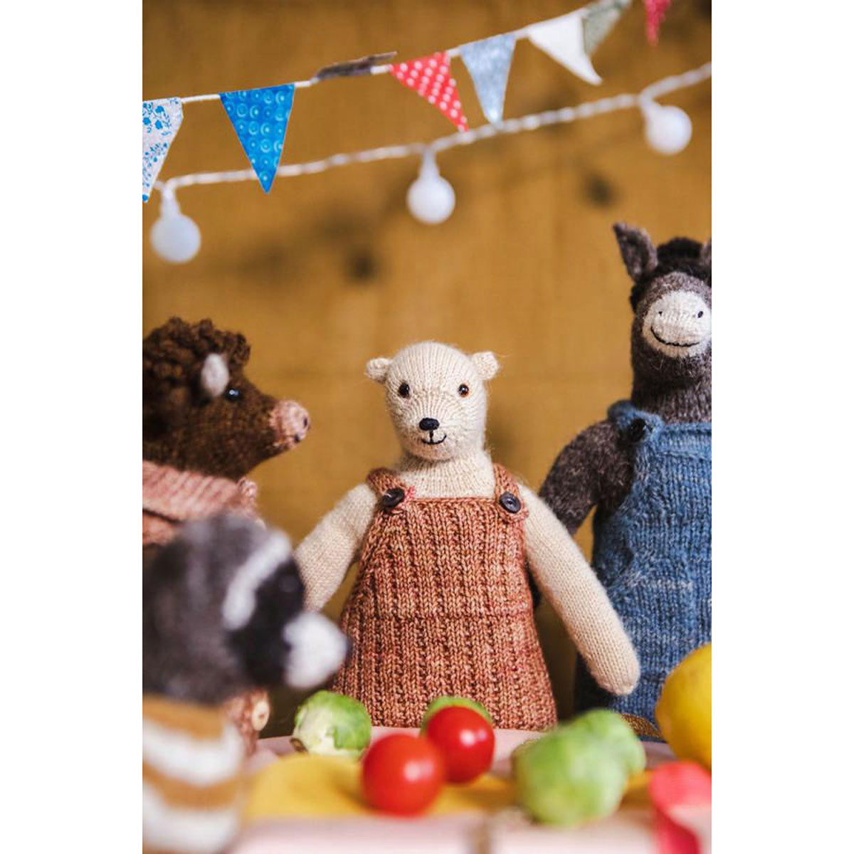 Laine Magazine Mouche & Friends: Seamless Toys to Knit and Love - Mouche & Friends: Seamless Toys to Knit - Extra Image