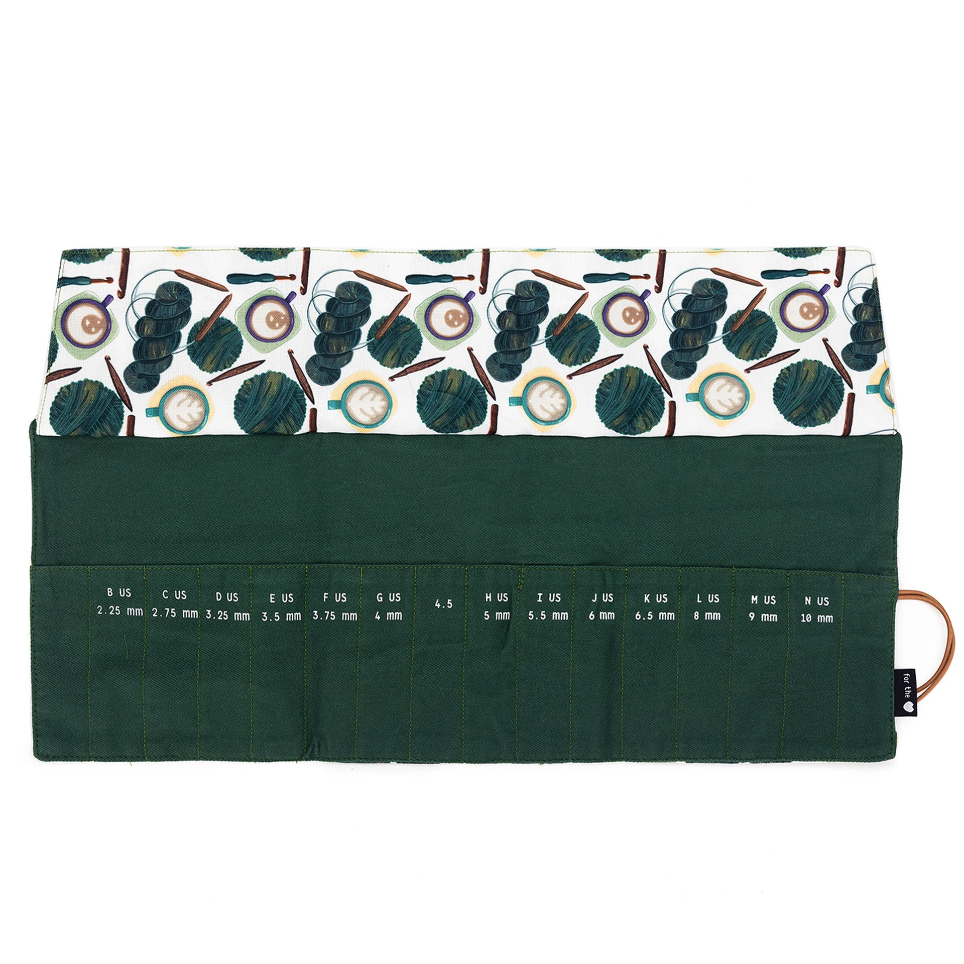della Q Crochet Roll - 168-2 - Fabric Print Collection - Coffee and Yarn Green - Zoom Image
