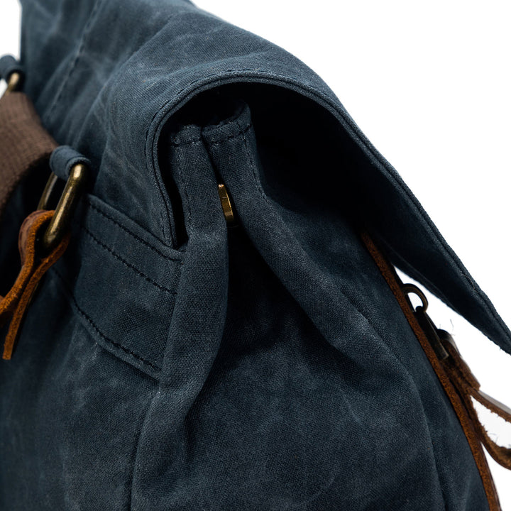 della Q Maker's Midi Backpack - Olive - Extra Image
