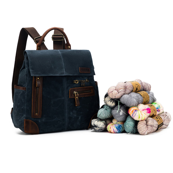 della Q Maker's Midi Backpack - Red - Extra Image