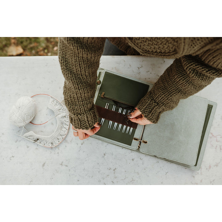 della Q Hook & Needle Notebook - Sage - Extra Image