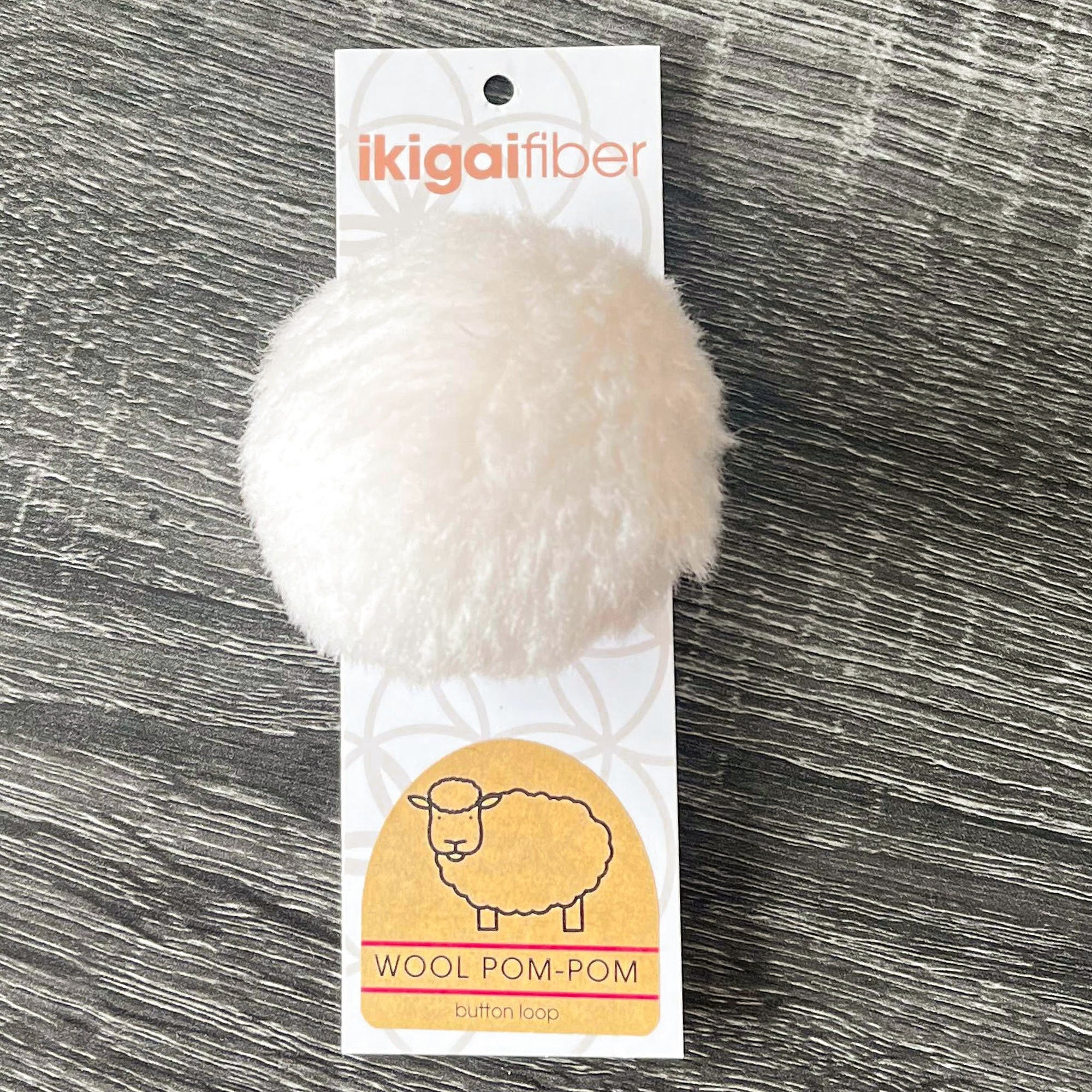 Ikigai Fiber Wool Pom Poms - Oat Wool Pom 8cm - Zoom Image