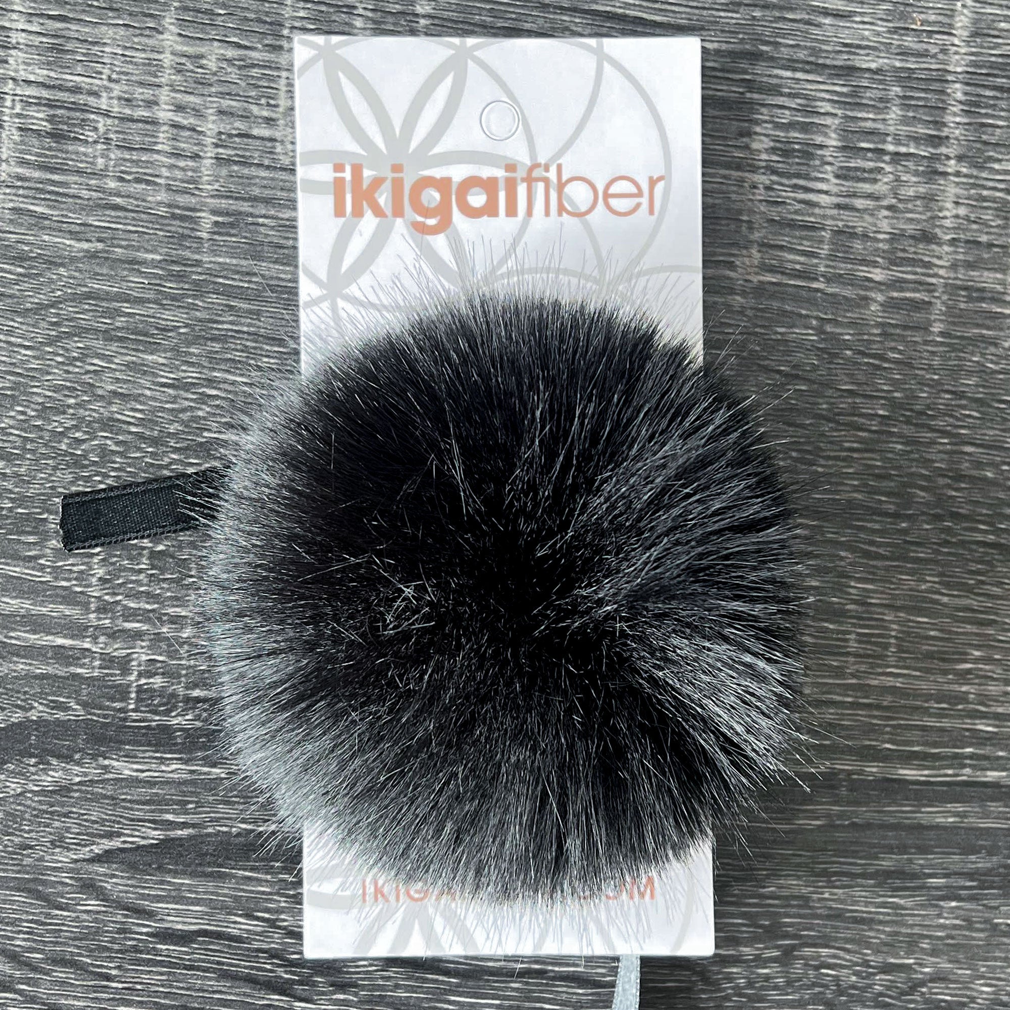 Ikigai Fiber Faux Luxe Pom Poms - Med Lux Black - Zoom Image