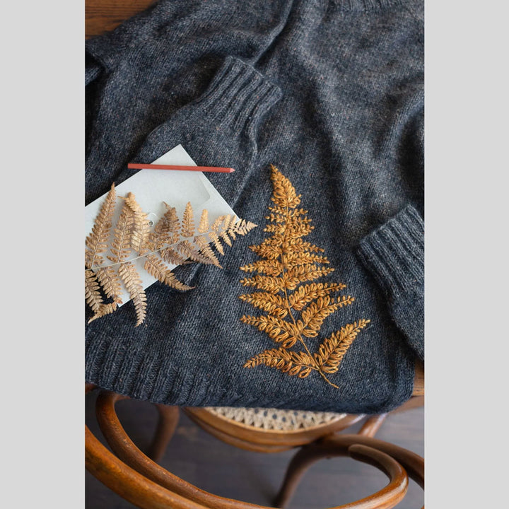 Laine Magazine Judit Gummlich Books - Embroidery on Knits - Extra Image
