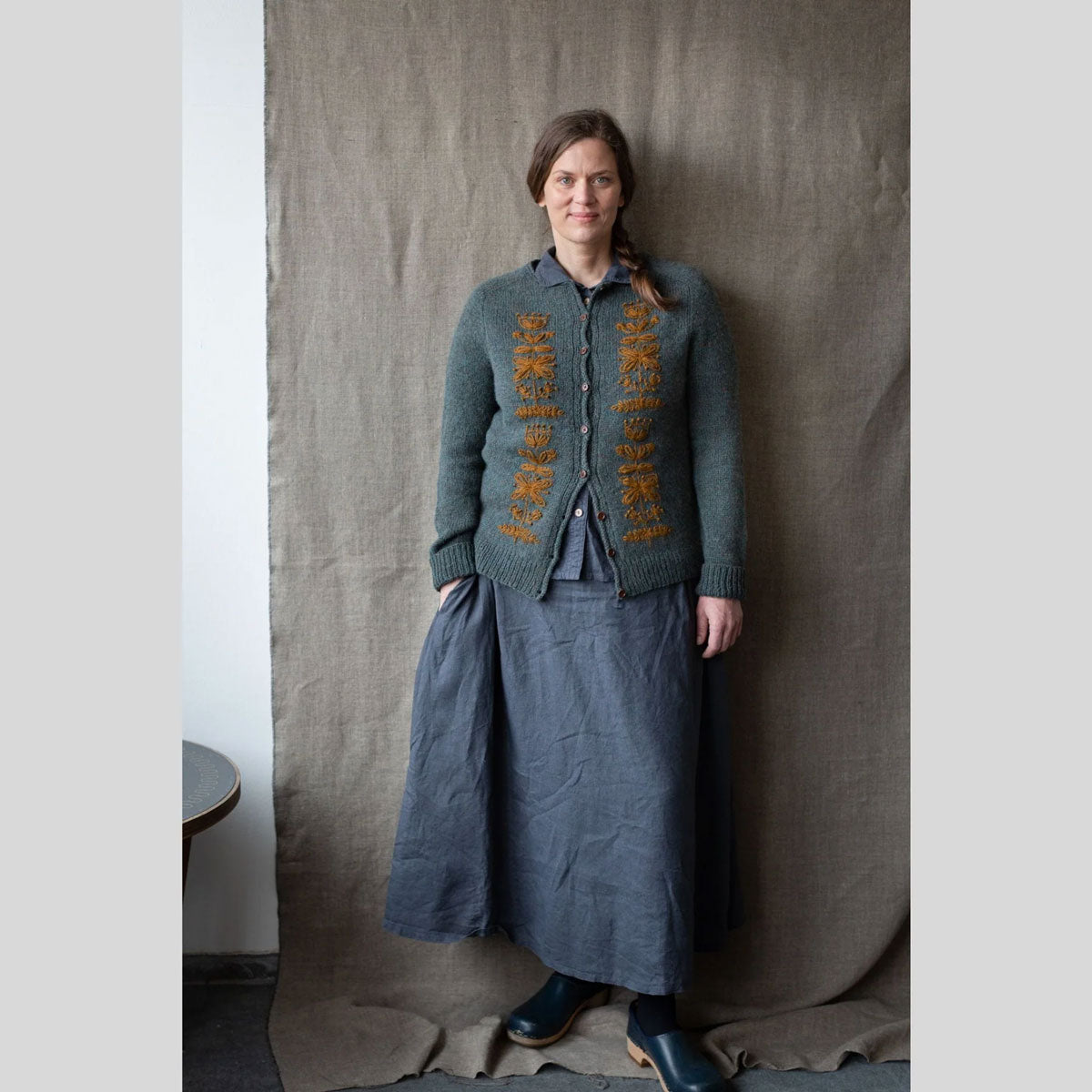 Laine Magazine Judit Gummlich Books - Embroidery on Knits - Extra Image