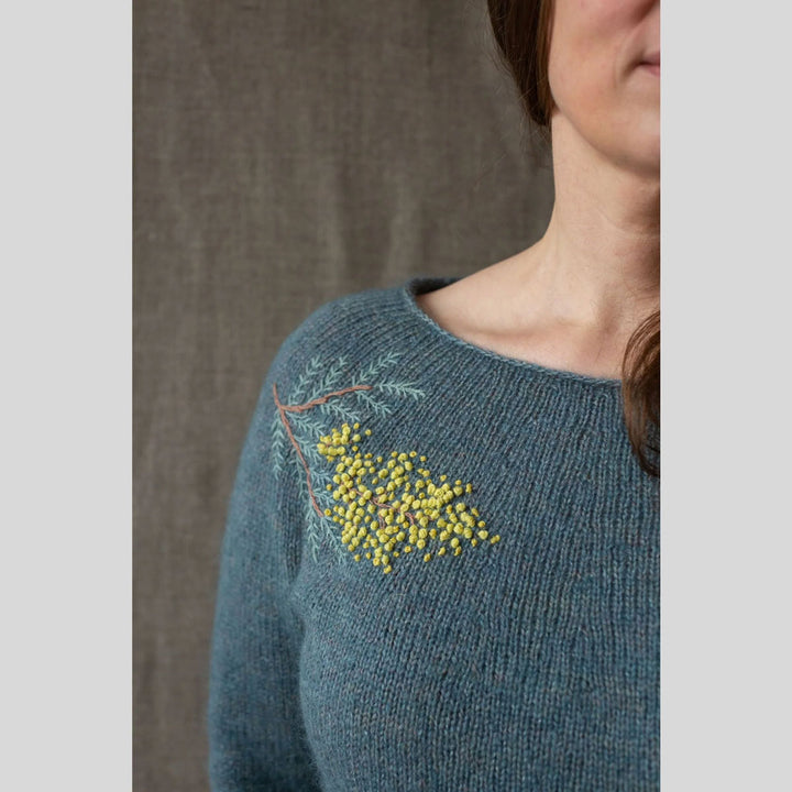 Laine Magazine Judit Gummlich Books - Embroidery on Knits - Extra Image