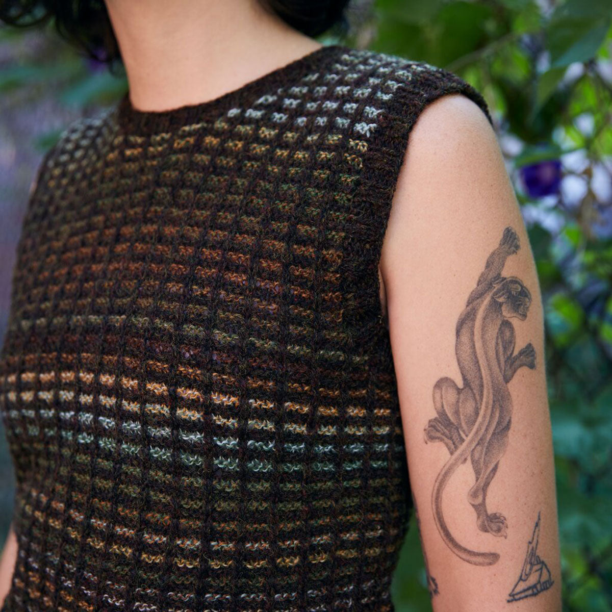 Laine Magazine Espace Tricot Books - Knits from the LYS - Extra Image
